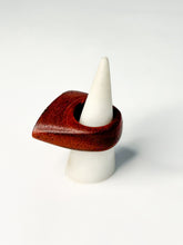 Load image into Gallery viewer, Boat Ring with Gold
